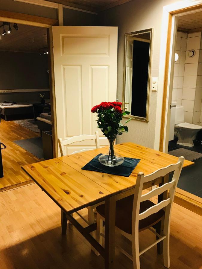 Taras Rom Og Leiligheter Kragerø Εξωτερικό φωτογραφία